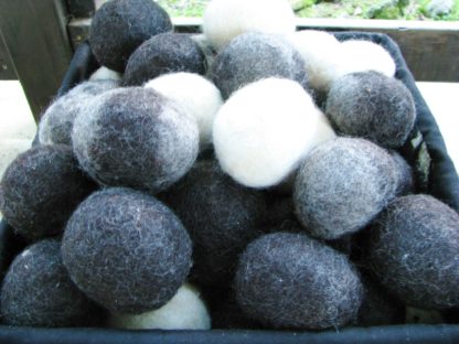 natural wool dryer balls